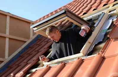 Pose de fenêtres de toit Velux à Saint-Léger-des-Prés